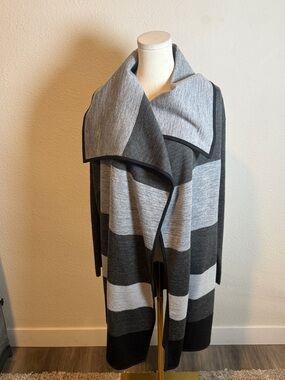 Beatrix Ost Striped Shawl Collar Cardigan Sweater in Gray/Charcoal size Large